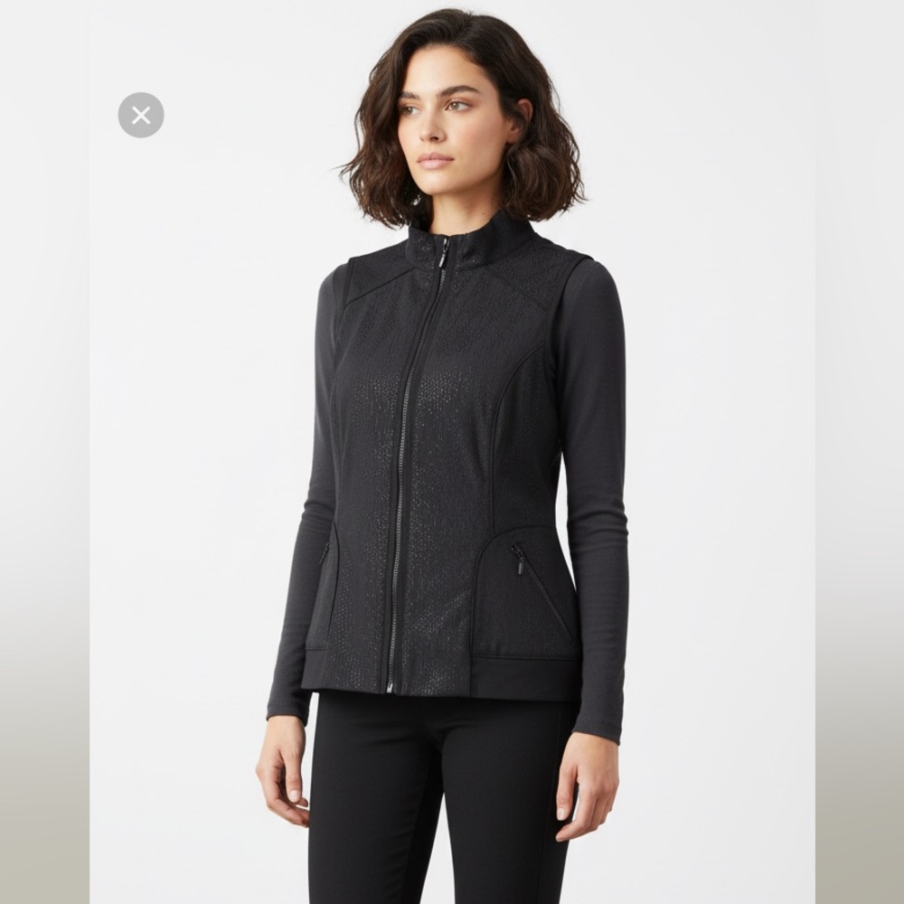 Women Chico's Zenergy Black Travelers Vest In Texture Reflective Pattern Medium